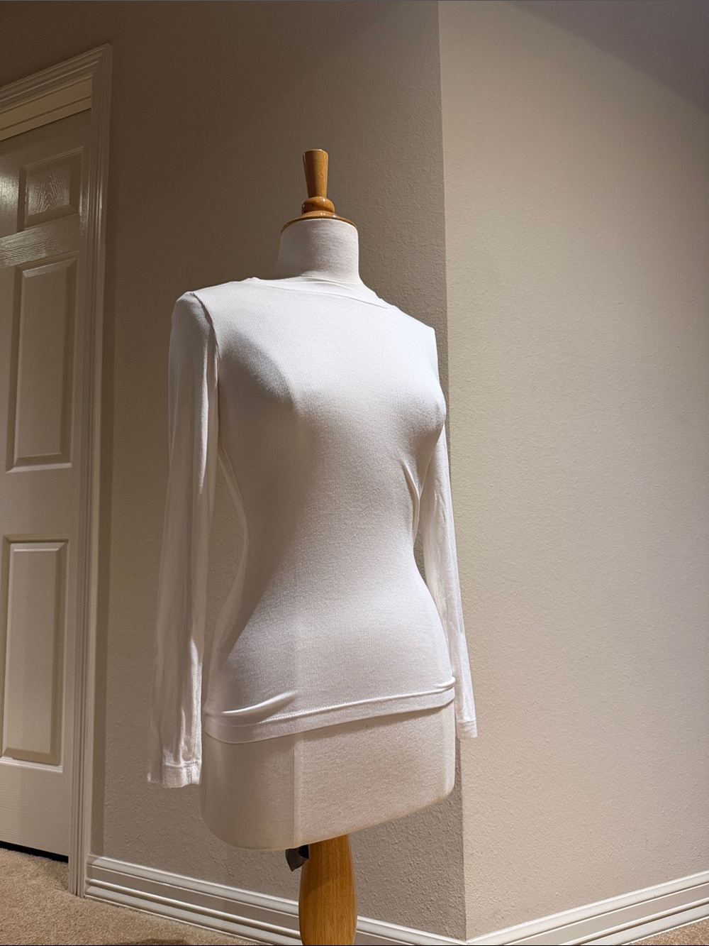 LOFT White Long-Sleeve Crewneck Slim Fit Top